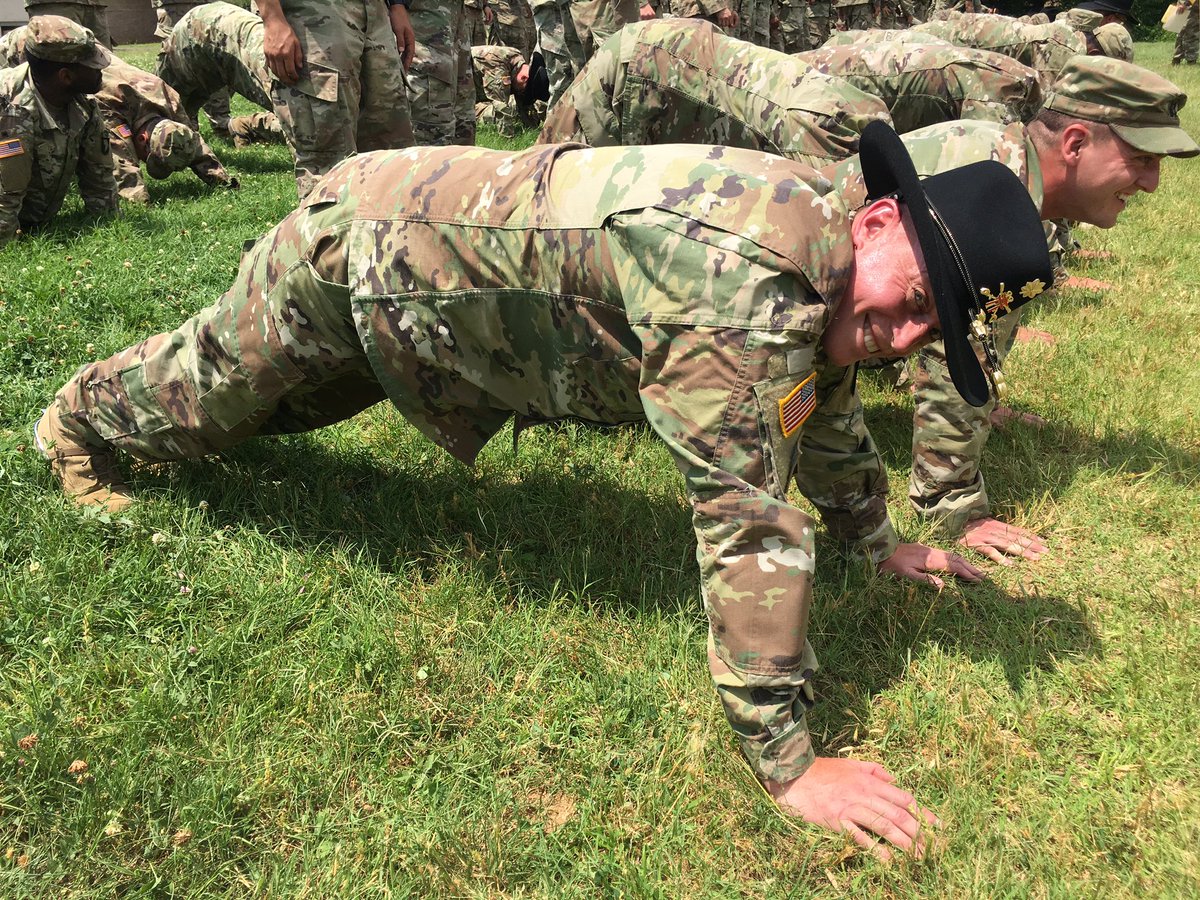 TheRealWar6's tweet photo. 2019 Spur Ride is complete. 88 Soldiers started the grueling 36 hour test of will and skill and 65 Soldiers came across the finish. 65 Soldiers, NCOs, and Officers are 1-33 CAV’s newest spur holders and join a long lineage of those who have walked these paths before them. 🤠⛩ https://t.co/G7EFHGQuwy