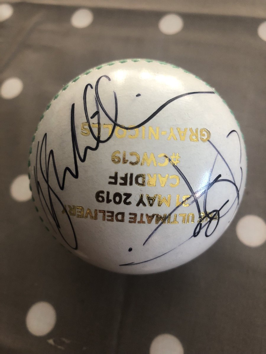 AnnaMarieYoung3's tweet photo. What a day! So many people to thank for making it so awesome!
@ShaneWilliams11 @GlamCricket @cricketworldcup @CricketWales @swpolice @DarrenYoungJack #ultimatedelivery https://t.co/gNePetkk2v
