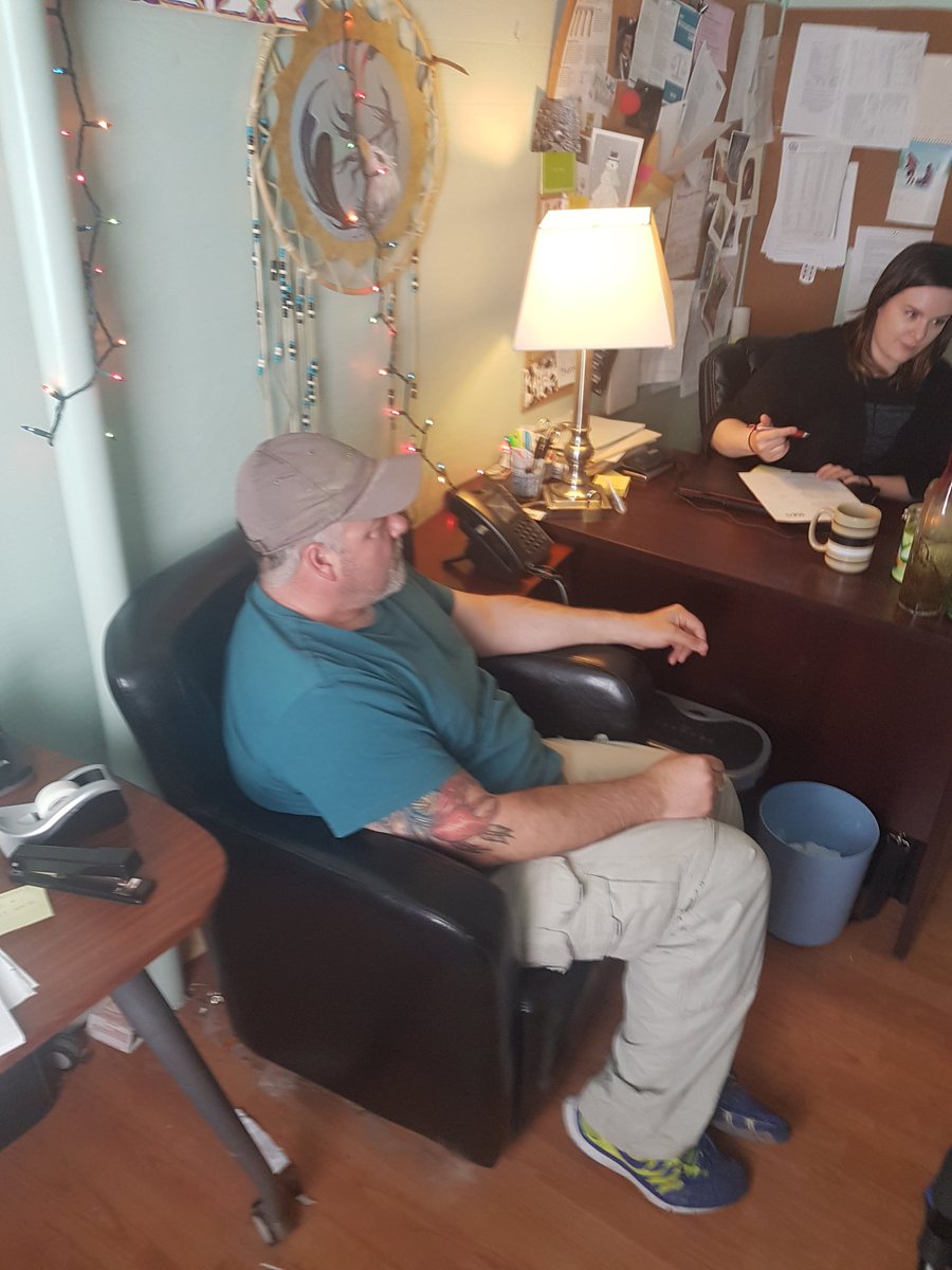prairiehr's tweet photo. Todays #SanctumSurvivorYXE getting access to housing, income assistance, laundry, food, and a safe space. @SanctumYXE https://t.co/X0JJOqhuH5