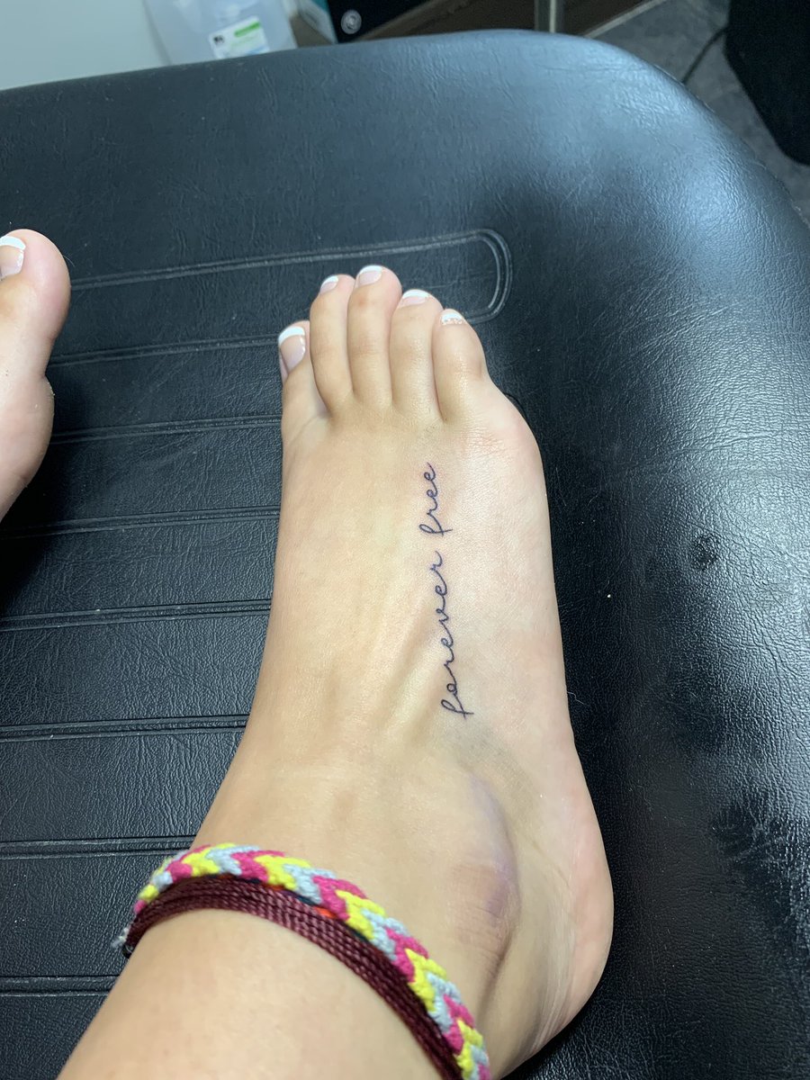 _gfrank's tweet photo. Went for one but got two💕💉 https://t.co/OQnESh5Iz0
