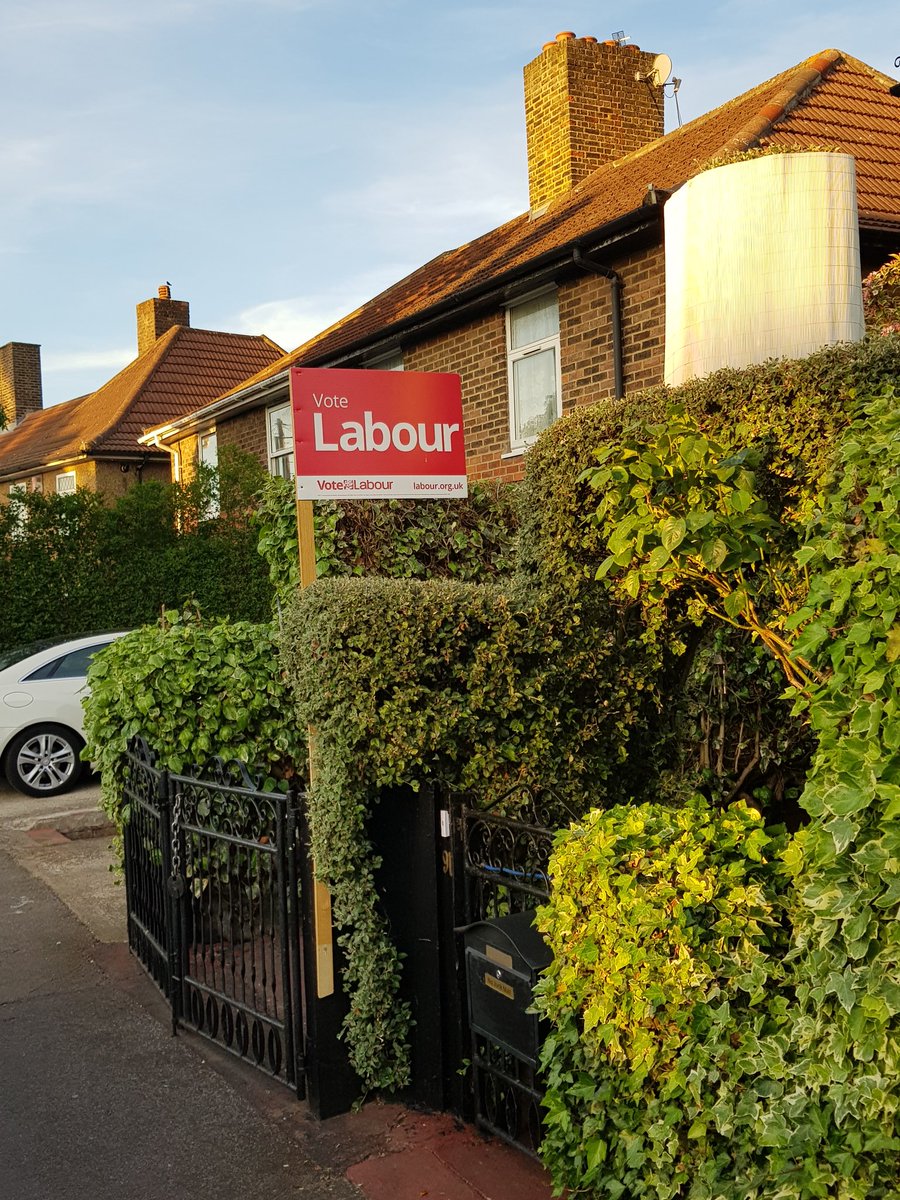 EdithmacauleyM's tweet photo. Canvassing tonight in Cannon Hill Ward with the candidate Ryan Barnett and delivering his five pledges to the residents in Cannon Hill. On Thursday June 20th #voteforryan the Labour candidate https://t.co/kwvvTVtxwf
