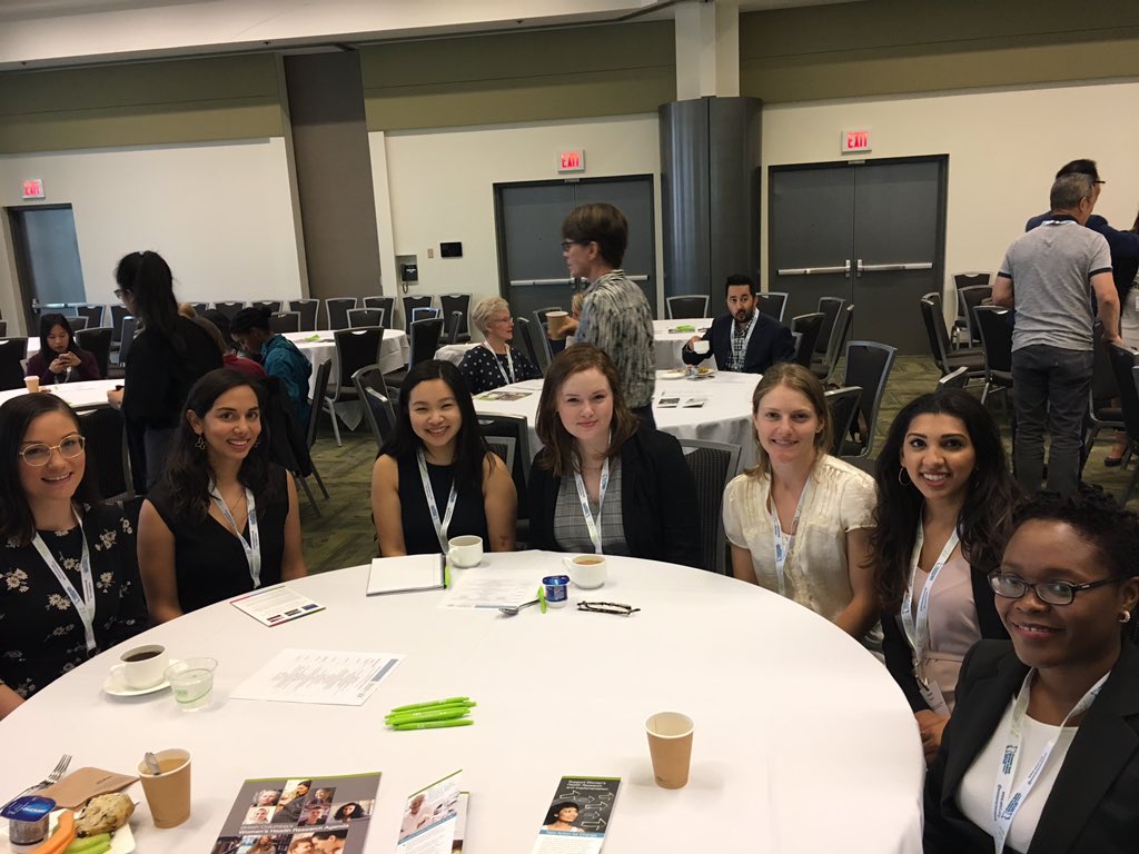 hannahecaird's tweet photo. @SFU_FHS MPH Practicum students representing at @womensresearch 4th annual Women’s Health Research Symposium! #WHRIsym19 https://t.co/Qv1MhjoAH4