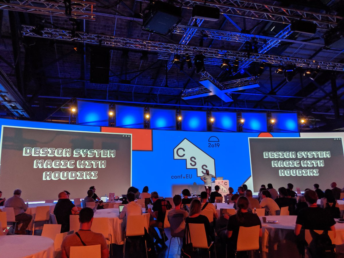 bobrov1989's tweet photo. Awesome #HoudiniCSS stuff at @CSSconfeu 🎩 https://t.co/d7zLyqwwzb