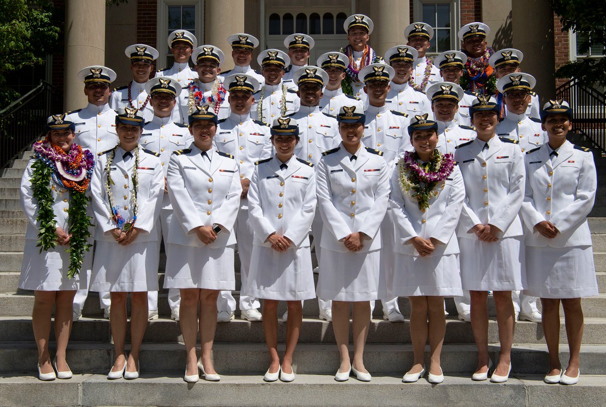 USCG's tweet photo. What a milestone! The @USCGAcademy Class of 2019 graduated 34 Asian-American Pacific Islander students, the largest amount in Academy history. The #USCG values diversity and the contributions of each individual. Bravo Zulu to the Class of 2019! https://t.co/ygtMusLAWP