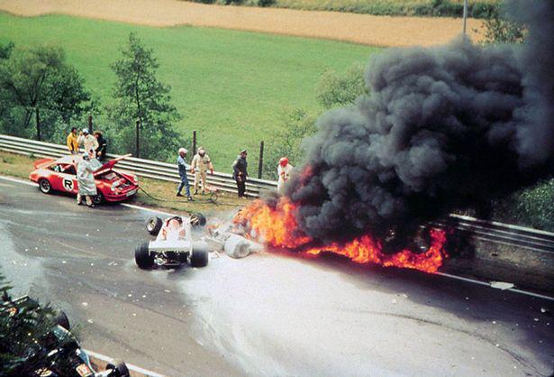 krisclewell's tweet image. The 1972 911 ST that rescued Niki Lauda is the modern equivalent of a 997 GT3 coming to your rescue... hear about it on the latest @OverCrestPod