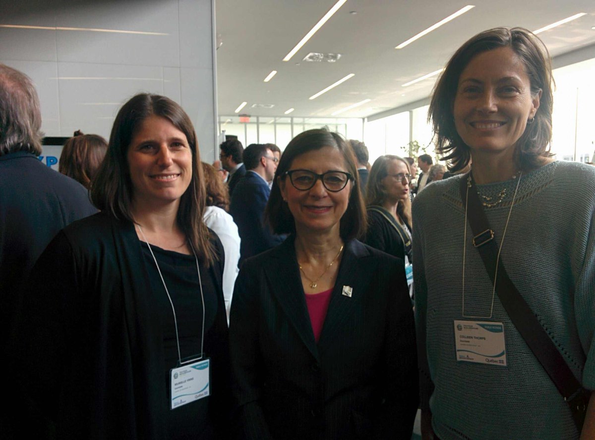 Excellent échange d'<a href="/equiterre/">Équiterre</a> avec la Ministre <a href="/DannielleMccann/">Dannielle Mccann</a> pour ramener l'importance des aliments sains, locaux et écoresponsables dans nos établissements de santé: nos institutions publiques doivent être des modèles pour notre société! <a href="/mapaquebec/">MAPAQ</a> #polqc <a href="/andrelamontagn2/">André Lamontagne</a>