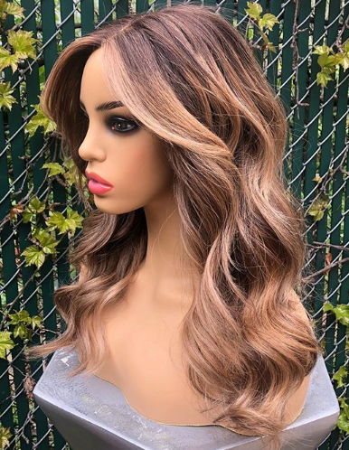 Looking for the most natural full lace wig? Try the Secret Collection😍👍   
▪️Details: Secret Wig in Dark Brown with custom color by Milano NY Stylist @danirussohair