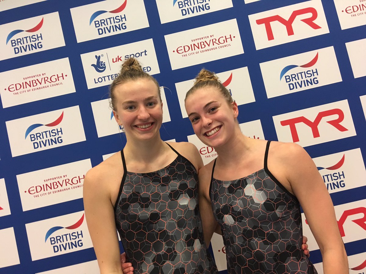 Aquatics_GB's tweet photo. The #BDC2019 Womenβs πm Synchro π¬π§ Champions are @phoebebanks_ and @em1lymart1n of @LeedsDiving and @PlymouthDiving1 ππ» - π₯ is theirs after a score of 280.35 https://t.co/dAvRcrmxWp