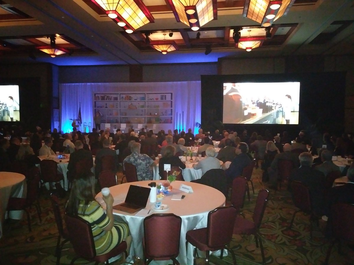 OCWaterSummit's tweet photo. And we're off! The 2019 #OCWaterSummit is underway. @OCWDWaterNews @MWDOC https://t.co/a4MzgNbnZp