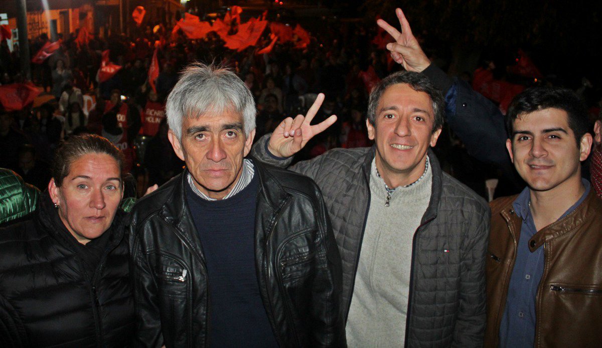 ReginoRacedo's tweet photo. Una multitud que apuesta a esta dupla y a mi candidatura a Legislador para construir un futuro mejor. Gracias a todos por reafirmarnos su confianza, y a cada uno de los dirigentes de #CorrientePopular con los que venimos trabajando desde hace años por nuestra gente. https://t.co/nyDBZIYjW0