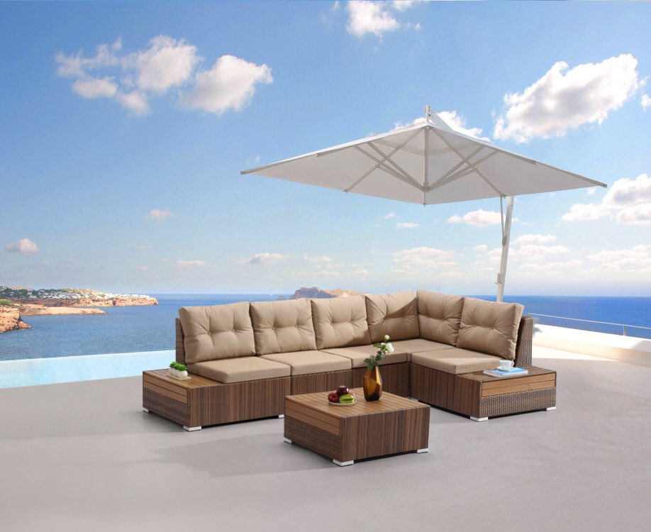 It was found that the outdoor chairs in the courtyard were broken, less than a year! The bad material is not durable. I know that I should listen to my friends and choose a high-quality woven or aluminum chair with a parasol so that I can use it for a long time!