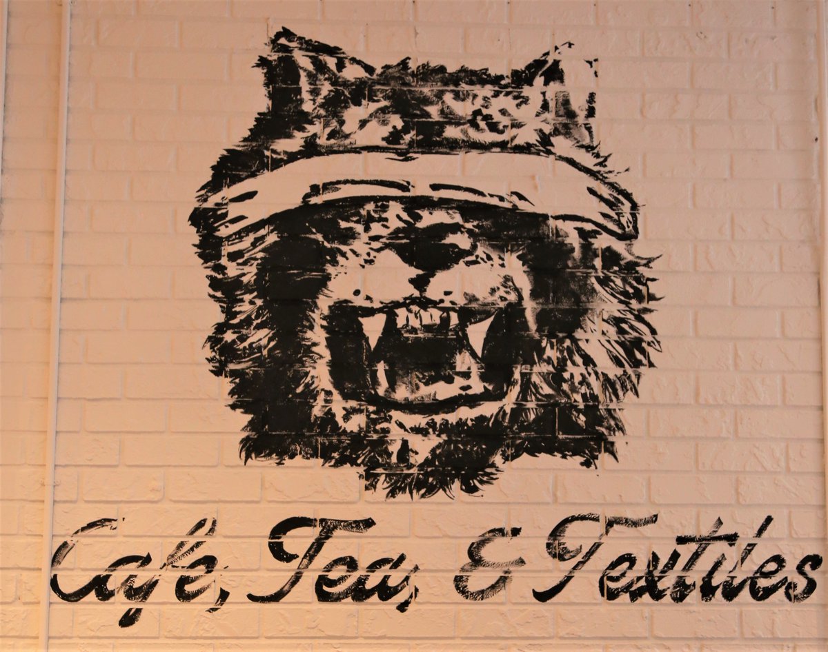 DYK before he founded iconic #YborCity coffee spot <a href="/blindtigertampa/">Blind Tiger Coffee Roasters</a>, Roberto Torres he got his start with his <a href="/BlackAndDenim/">Black & Denim</a> clothing line. Check out his #unlocktampabay story on the <a href="/cigarcityradio/">Cigar City Radio</a> podcast. bit.ly/2I9nX3X