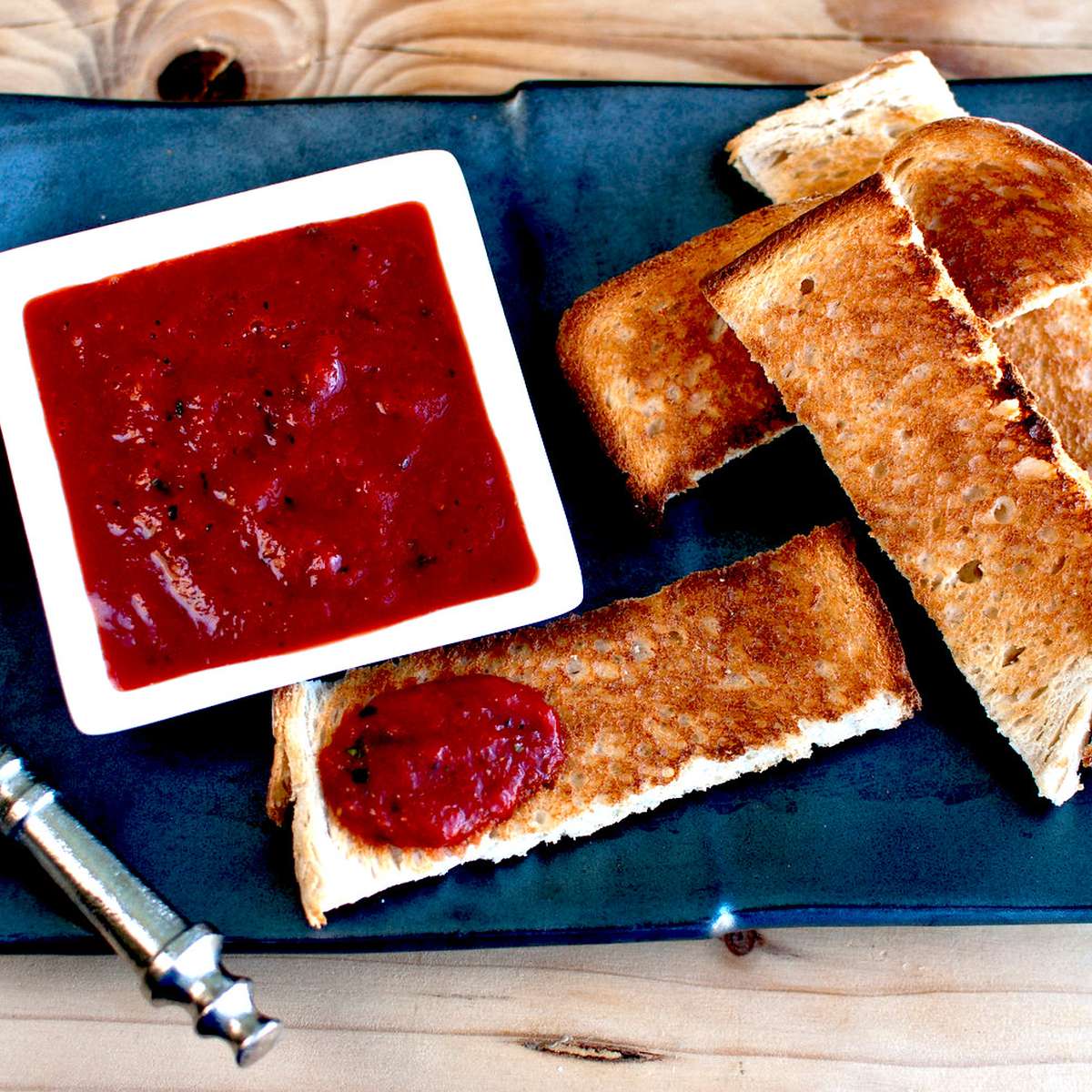 Oh my sauces...191 sauce recipes from me to you dlvr.it/R5nLqr via <a href="/happyherbivore/">Lindsay S Nixon</a>