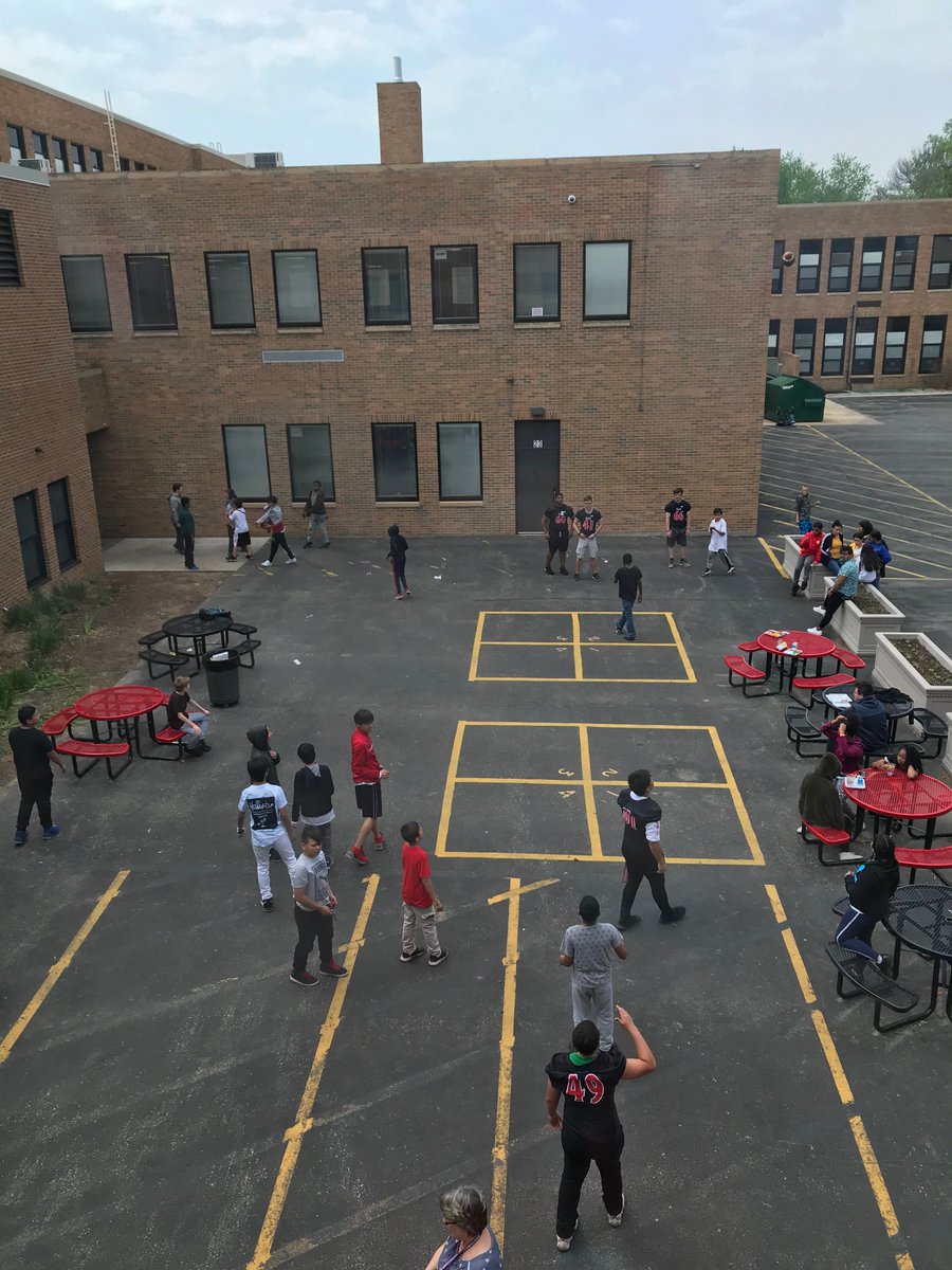 GBeastFootball's tweet photo. Awesome to see our current Red Devils here at @GBWashingtonMS to drum up interest in next years 7th/8th grade Heat Football Team. #Committment starts down in the youth levels, and we are building for a great future. #OneRedDevil https://t.co/oJDD8tslF4