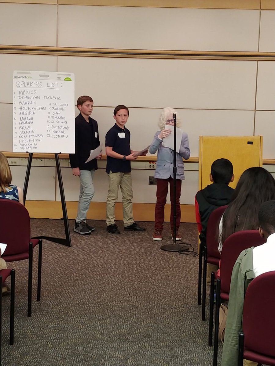 MsBentleyDCPS's tweet photo. Delegates at work. @embassyadoption @murch #ModelUN https://t.co/fM8wPkmHAq
