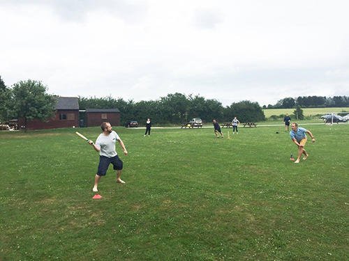 AudleyCareers's tweet photo. Just a few of the lunchtime pastimes we get up to, including frisbee, vegetable growing, riverside picnics, gym classes and table tennis. #AudleyLife #TopJob https://t.co/WhkVJA2Sm1