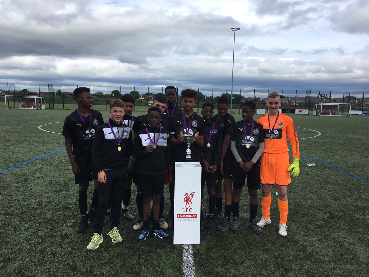 LFCFoundation's tweet image. Thanks to all those who took part in our @PLCommunities #PLKicks Hate Crime Awareness Tournament today @anfield_sports alongside @DaisyInclusive congratulations  also to @NU_Foundation who done the double winning both the U17’s &amp;amp; U14’s 👏🏻🏆