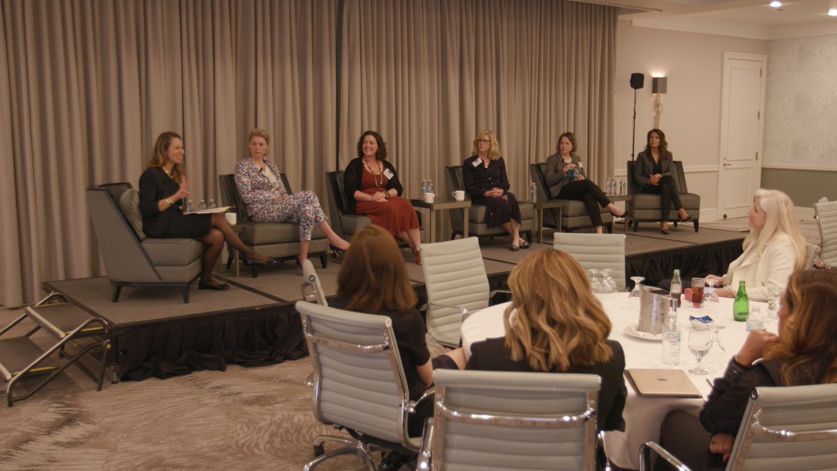 blackstone's tweet photo. Last week, $BX’s Kelley Morrell hosted women from across our portfolio companies’ C-suite to network and share lessons learned about leadership and retaining female talent. Learn more about our Women’s Initiative: https://t.co/z4I82Suy5W https://t.co/CKxaQzckiD
