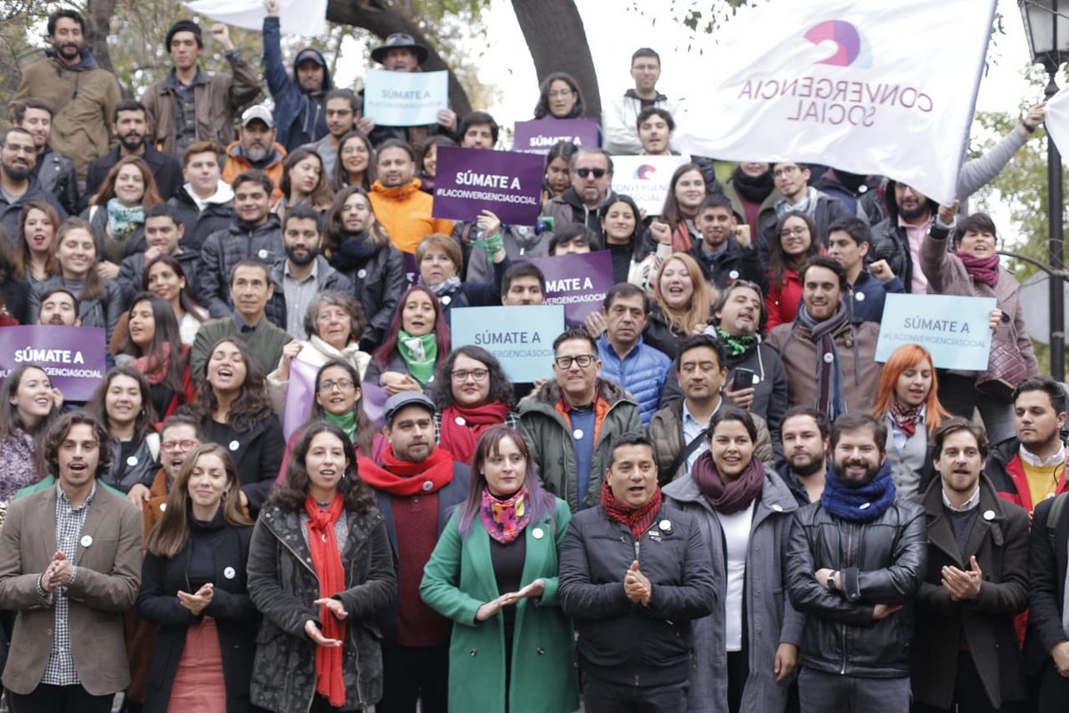 la_convergencia's tweet image. Hoy iniciamos nuestro proceso de legalización en el @ServelChile. 
Con fuerza y esperanza #LaConvergenciaSocial avanza ✊🏻