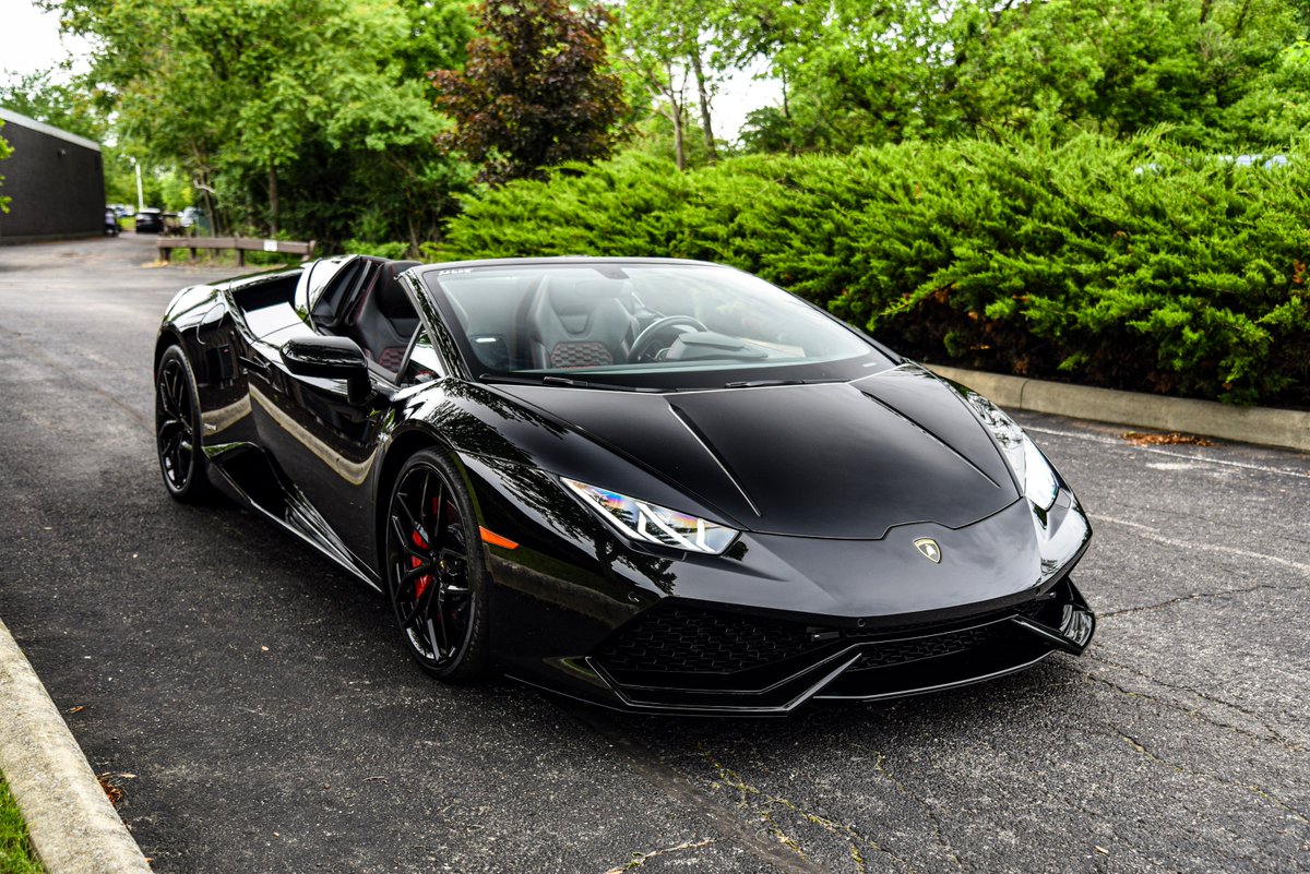 toybarncars's tweet image. NEW ARRIVAL
Blacked out 2017 Lamborghini Huracan Spyder available now for $247,000 with 3,300 miles!

Interested in this car?
Call us at 614-799-5000

For more info:
tinyurl.com/y6prrmp5
#Lamborghini #Huracan #LamborghiniHuracan