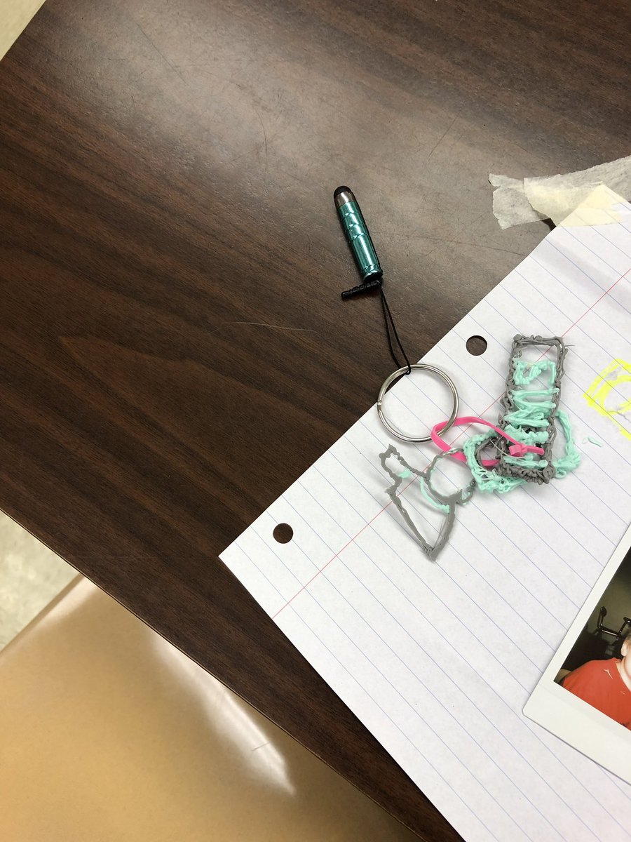 rachelthirosot's tweet photo. Proud of this student for excelling in OT. We made a memory keychain using @3Doodler and a Fujifilm self- portrait to celebrate graduation! @makeonomics #schoolOT #proudOT #visualmotorskills #handwriting #OTmaker #HMS https://t.co/LDTOR5Wtmg