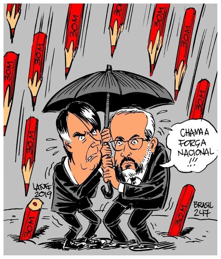 2interativa's tweet photo. #MuseologiaPresente ⚡️”There is only one good, knowledge, and one evil, ignorance.” ― Socrates 🔥🔥🔥⚡️ #PelaEducação #30M #Education 💪🏽 Tire sua ignorância do caminho,que eu quero passar com a EDUCAÇÃO!!⚡️🔥🔥🔥 .#HimNot #EleNão #30M #Educação #elenão #impeachmentbolsonaro https://t.co/5vYK8DkErA