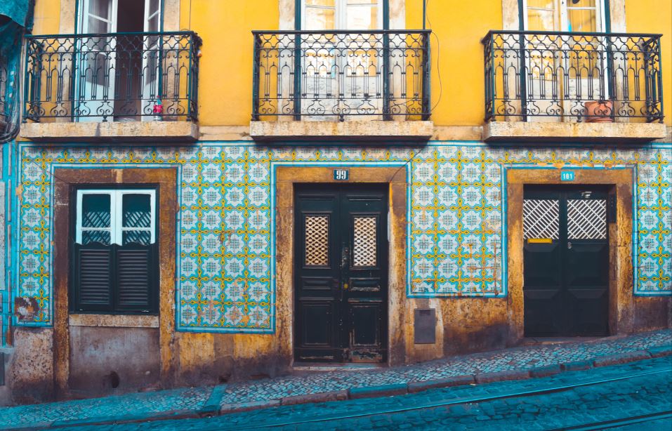 SofitelLisbon's tweet image. Beautiful Azulejo tiles in Lisbon…. What’s your favourite façade in this wonderful city? 😊 

📸: Diego Garcia