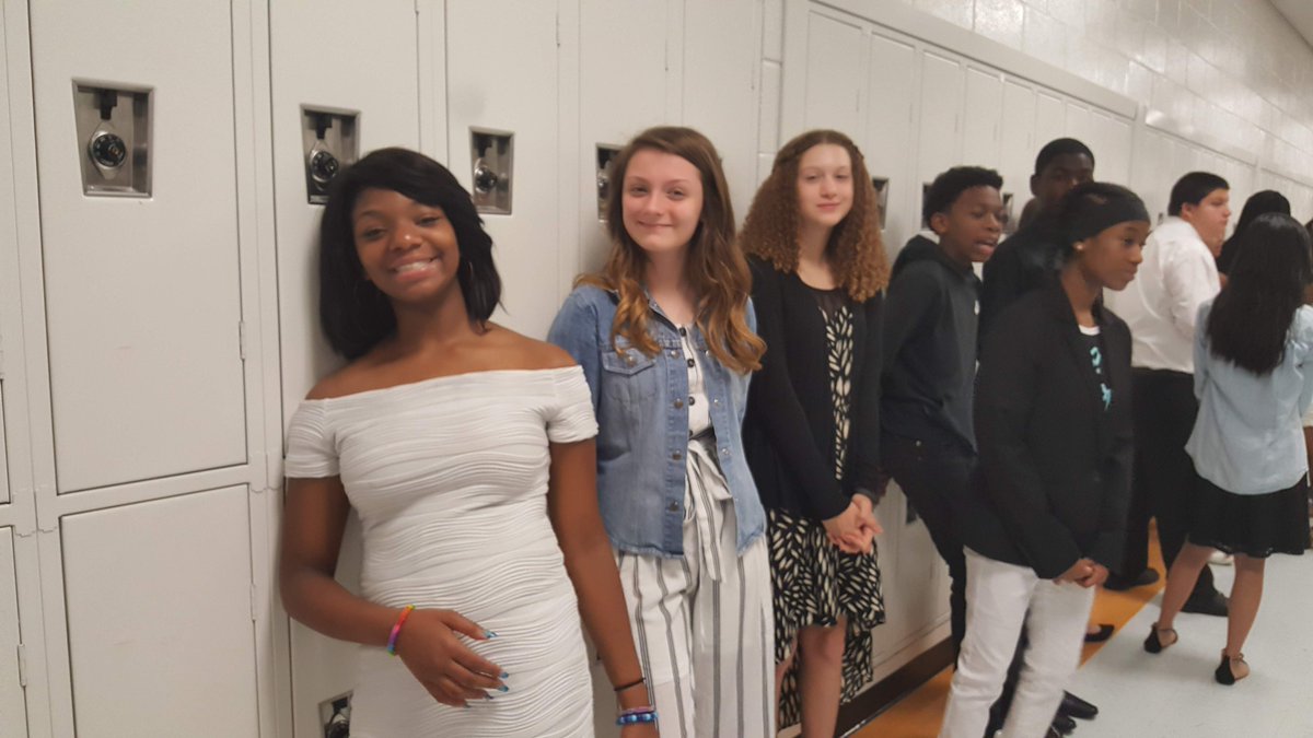 Hampton Middle School tweet media