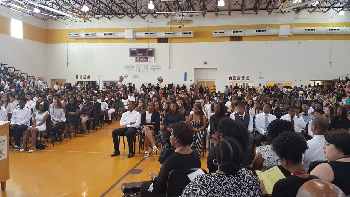 Hampton Middle School tweet media