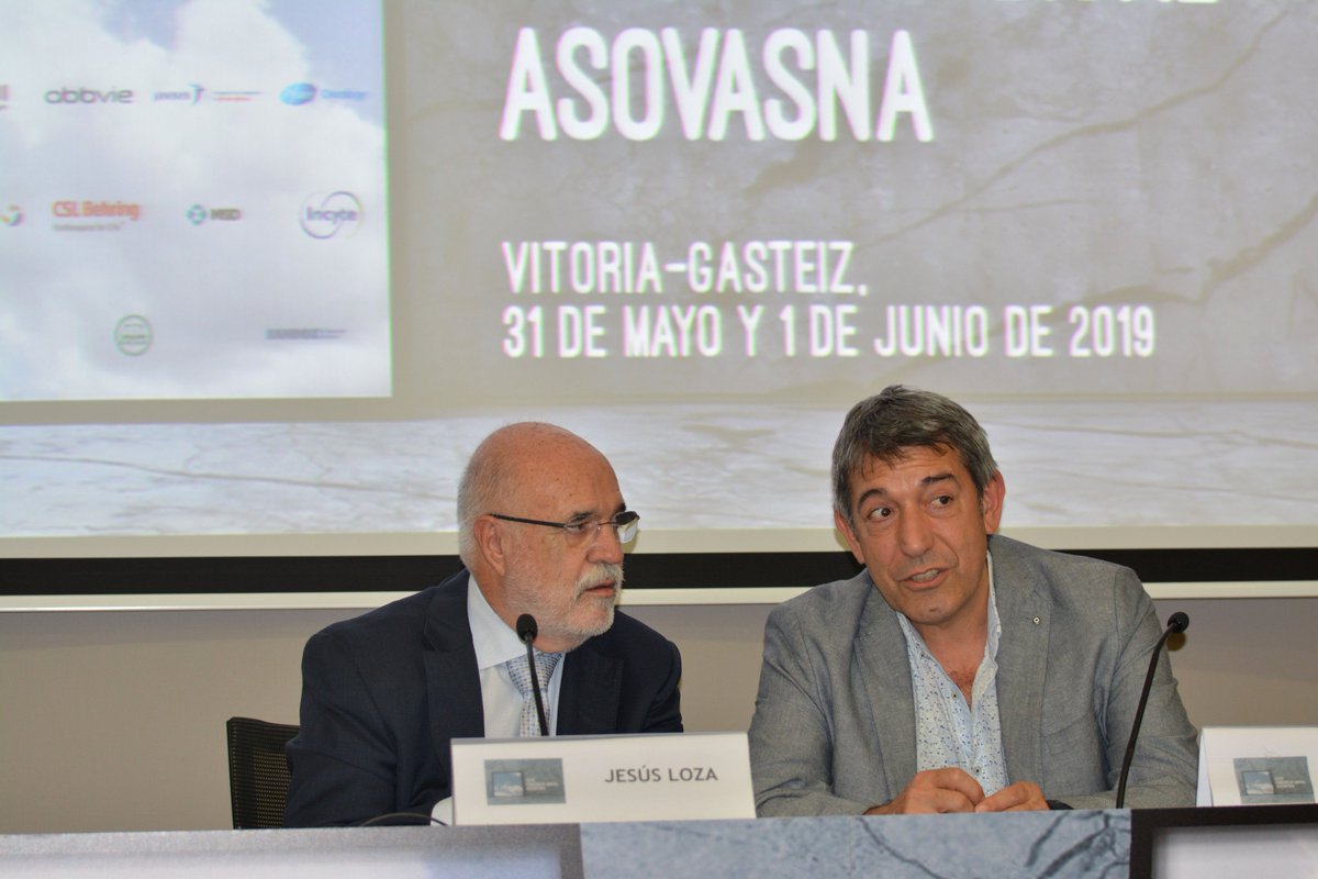 DelGobPaisVasco's tweet photo. Jesús Loza ha inaugurado hoy en @vitoriagasteiz el XXVI Congreso Anual de la 
Asociación Vasco-Navarra de Hematología y Hemoterapia, #asovasna, una asociación de carácter científico que se formó en 1994 y que agrupa a la mayoría de los hematólogos del País Vasco y Navarra. https://t.co/uU8hatCxIv