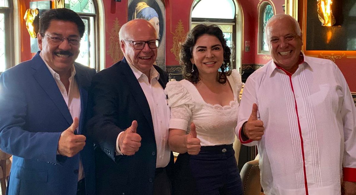 Aquí reunidos analizando las condiciones de nuestro partido para fortalecerlo, y destacando la importancia de la participación de la militancia, con imparcialidad y certeza en la elección de la próxima dirigencia nacional.