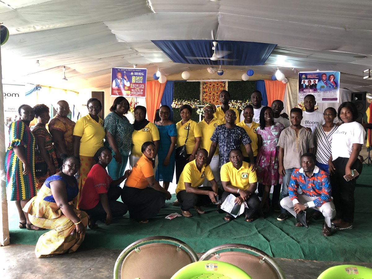 BloomImpact's tweet photo. Last week we attended a #SME event organized by our community partners in #Tema. The goals of the event were to engage with beneficiaries, drive #FinancialLiteracy, explain our service & our app, & its benefits to #Entrepreneurs. #FinancialInclusion #AccessForAll #BloomImpact https://t.co/0noeAXFJgb