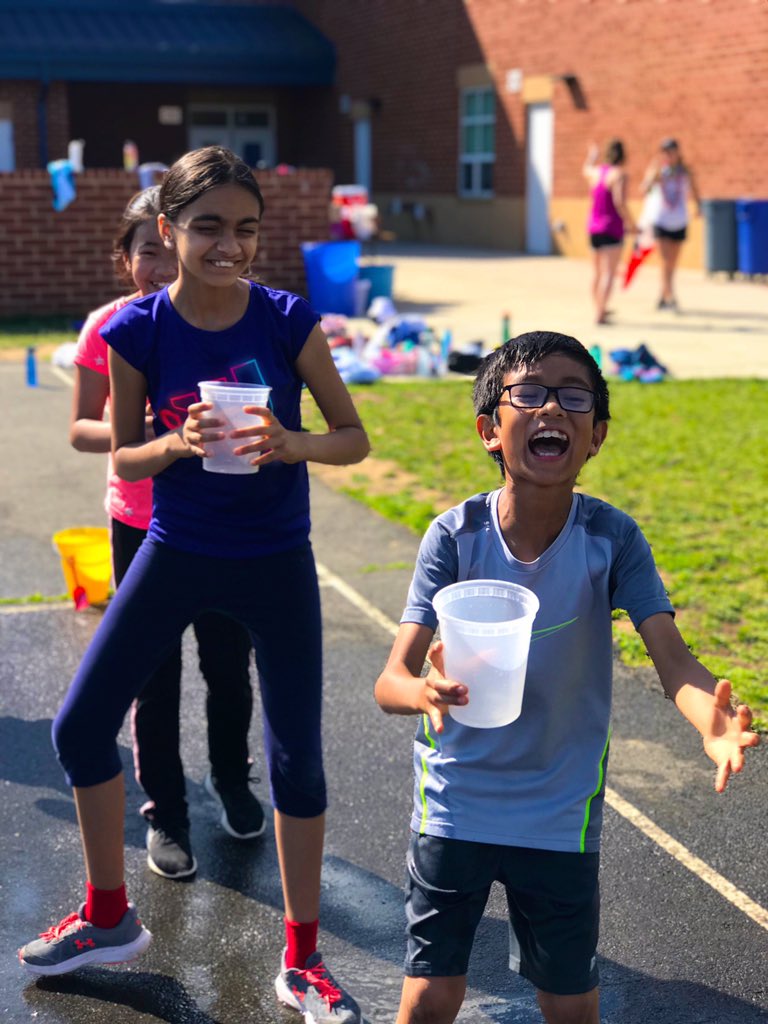 JosephVPhil's tweet photo. We had an absolute BLAST at Field Day! @CardinalRidgePE @CardinalRidgePE https://t.co/2sRGQYDCRy