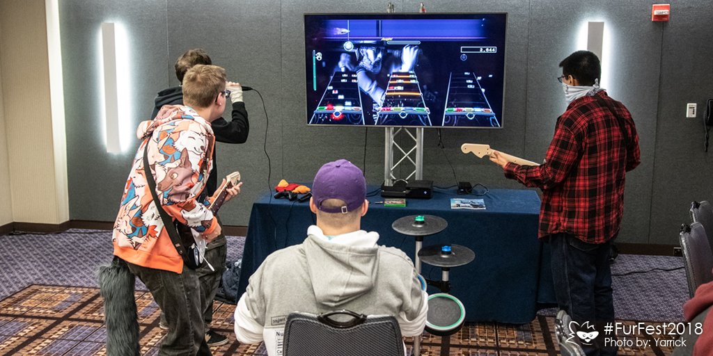 FurFest's tweet photo. Happy #FurFestFriday! Do you love video games? Why not check out our video gaming this year and show off your skills, while making friends who share your passion! https://t.co/QdbqAafeil