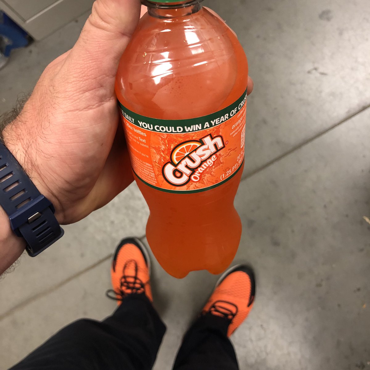 Friday Vibes! Crushing the competition! <a href="/Lowes/">Lowe's</a> <a href="/LowesCareers/">Lowe's Careers</a> #orangecrush <a href="/crushsoda/">Crush Soda</a> #goodtogreat