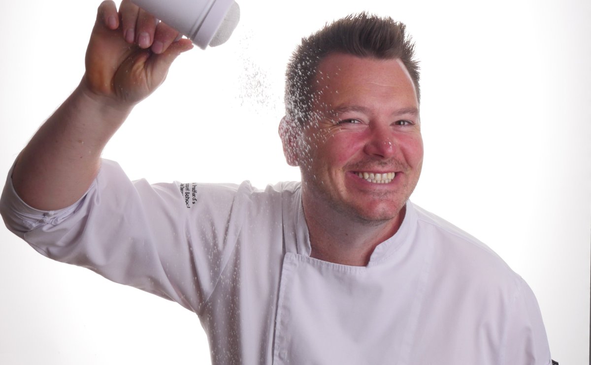 Learn how to make cakes the right way by trying out our new FREE section #cakeflix #free #caketutorials #fridayfreebie #cake #cakedecorating

cakeflix.com/free-cake-tuto…