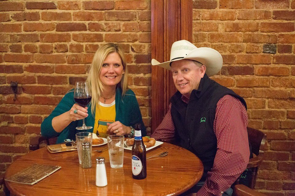 mcclintockOKC's tweet photo. Saddle up for a fun weekend at the Saloon, partners! Fry-yay!!!!!!!
Steaks, whisky and more! 🤠🥩🍺🥃🍷  
https://t.co/pF18gnAL1y

#SeeOKC #StockyardsCity #TravelOK https://t.co/Kkg9LJsfrE