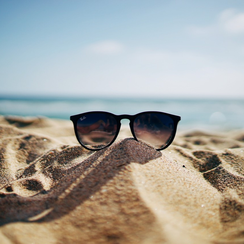 theperlene's tweet photo. June events are live! Come hang out with us this summer and get some spiritual healing, learn about essential oils, or get some clarity on your brand strategy.

https://t.co/ndRoYMamF6 https://t.co/IFghlcoB7N
