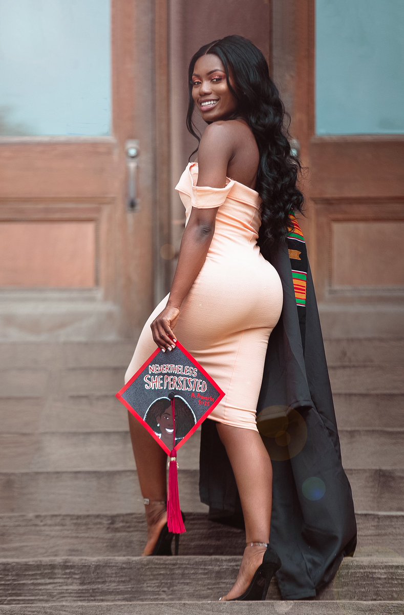 _FeelTheLove's tweet photo. An alumna of THE ⭕️hio State University 🙌🏾🤗

📸@fowjr1 https://t.co/l1miouohxM