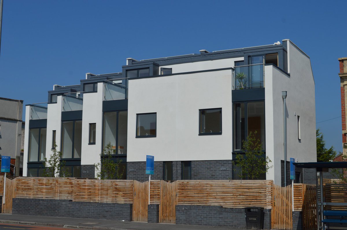 A little #throwback to our project at Chessel Heights, #Bedminster. 

#throwbackthursday #residentialdevelopment #residentialproject #maincontractor #construction #buildingcontractors #electricalcontractors  #commercialbuildingproject #buildingproject #bristol #21CBS
