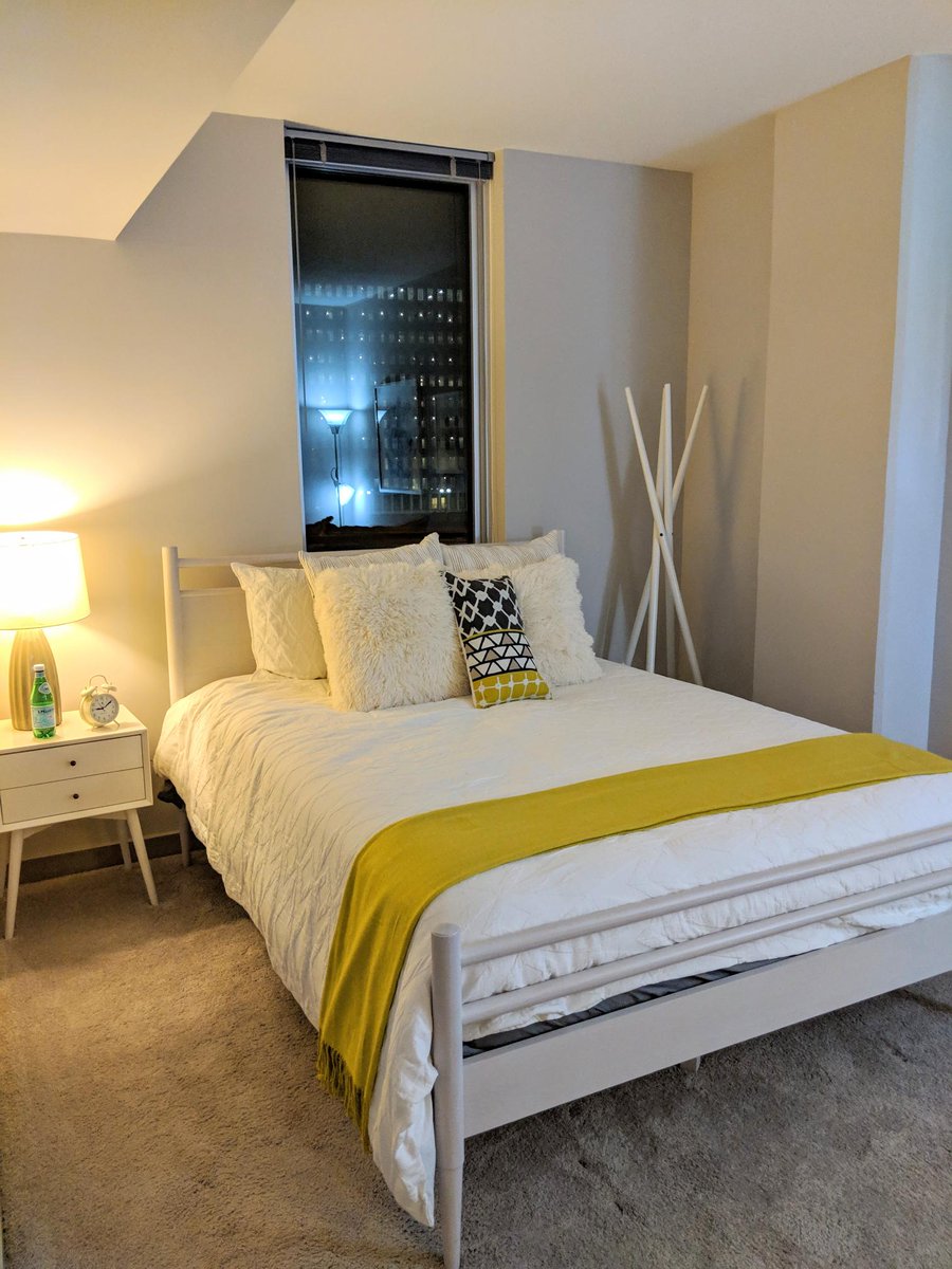 mflatsCC's tweet photo. Available NOW! Our largest one bedroom with balcony!
Call to see it today!
.
.
.
#CrystalCity #PentagonCity #ArlingtonVA #ArlingtonRealEstate #DCrealestate #DCrentals #NationalLanding #Interiordesign #Homedecor #HGTV #CityLife #Alexandria https://t.co/BUAJcUCrxW