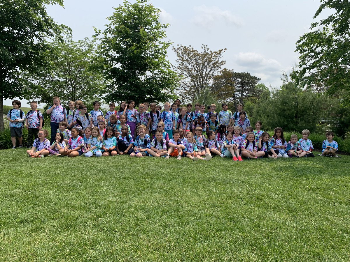 claddMRE's tweet photo. More fun at the zoo! @MrHerron2nd @MrsMurphy2MRE https://t.co/oOqQMx56vN