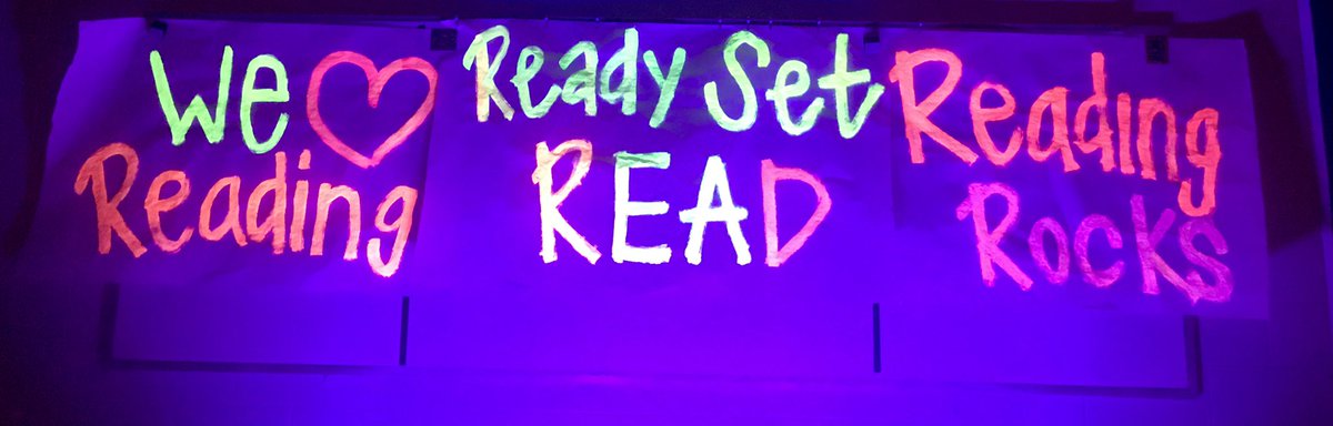 CoachLazaro23's tweet photo. Reading with the coaches! Helping spread the excitement P.E. style with Read Across Campus today! @dresendiz02 #coleway https://t.co/GHOoCgMcD1