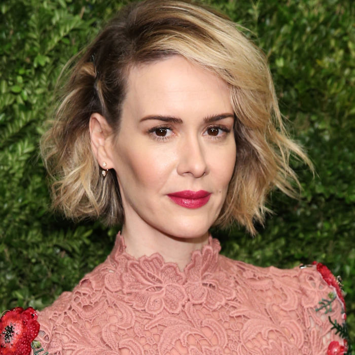 EquipoPimenton's tweet photo. La más acertada (sarcasmo on): Katy Perry y Sarah Paulson #Albertadas https://t.co/FdDOPL7Ixw