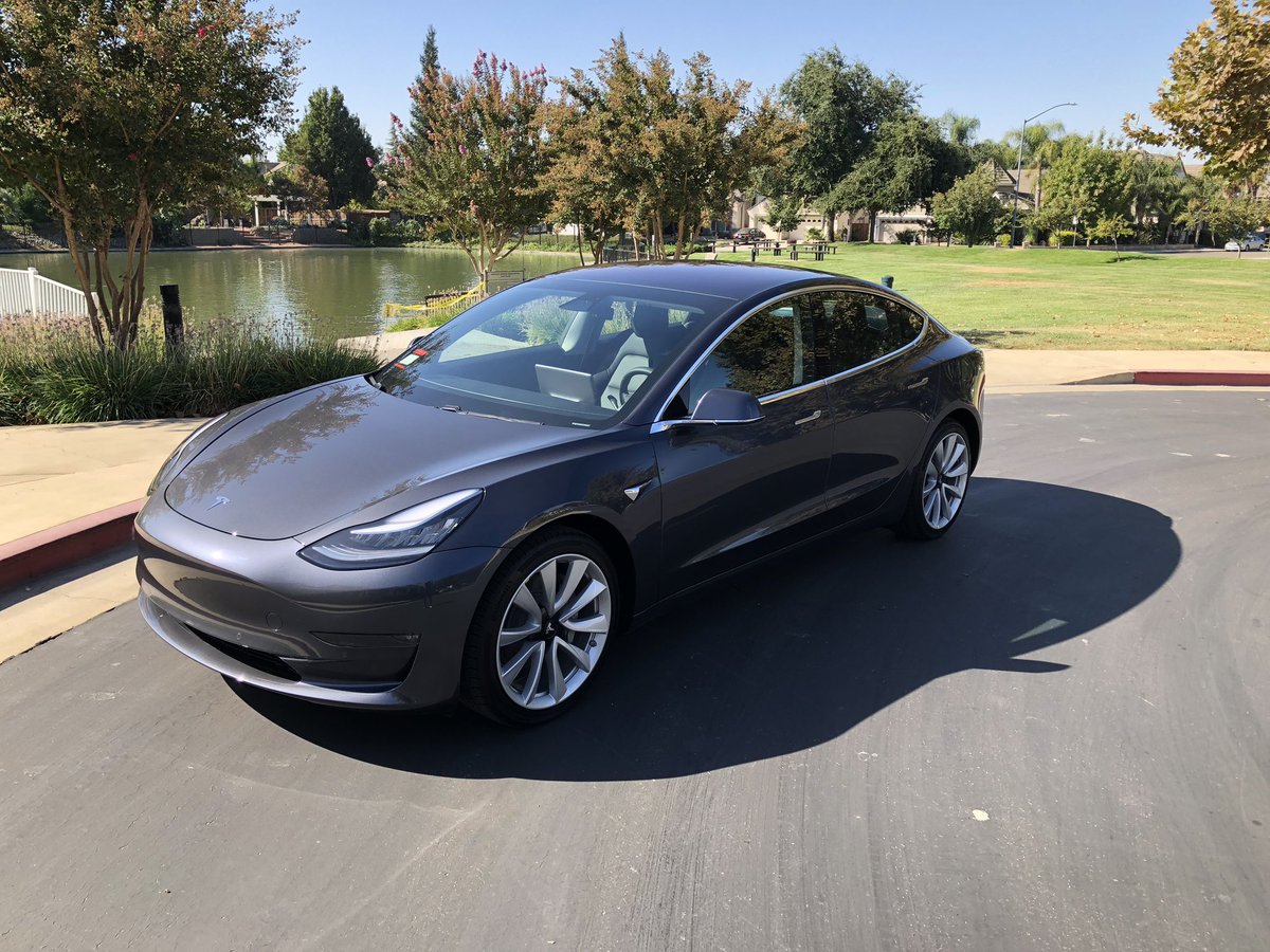 is0lidus's tweet photo. @elonmusk As a 2018 AWD @Tesla Model 3 Owner. I would love the option of paying to uncork the power of the motors and upgrade my car to performance. Many people of r/Teslamotors would love to do the same. Feels like a win/win. Thank you so much for making the best cars in the world! https://t.co/Ky77inInBd