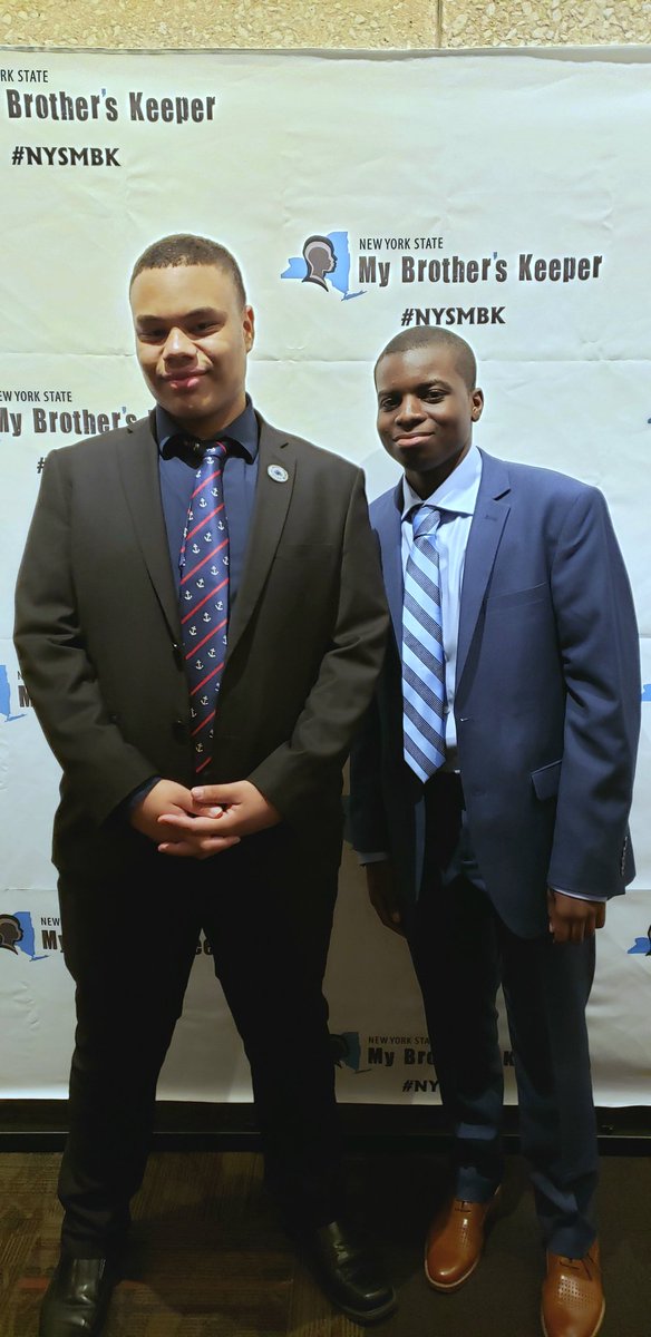 Congrats to #WeAreAffinity <a href="/NYSMBK/">New York State MBK</a> Fellows Memphis and Quadir. <a href="/AffinityNYCDOE/">AffinityNYCDOE</a> is excited to work with you over the next year on #ChangingTheNarrative for #BYMOC  #NYSMBK19 <a href="/DOEChancellor/">Chancellor Kamar H. Samuels</a> <a href="/CWATSONHARRIS/">Cheryl Watson-Harris</a> @lwyjr_