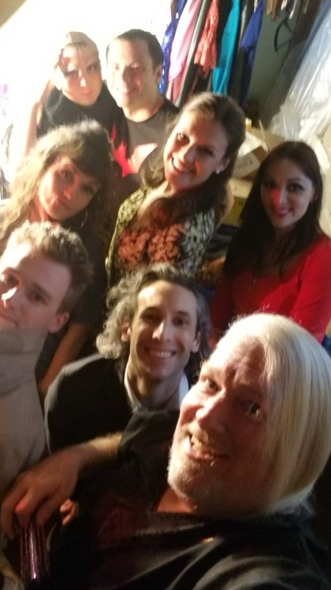 tymmoss's tweet image. Backstage in the dressing room with the talented cast of Antonia Hinman&apos;s entertaining show. 

True Confessions Of The Straight Man

Im the musical guest opening the play. 

Fri May 31 &amp;amp; Sat Jun 1 @ 7pm

@tymmoss #theater #musicalguest #nyc #lifeoftym #gaymoviestar #lgbtactivist