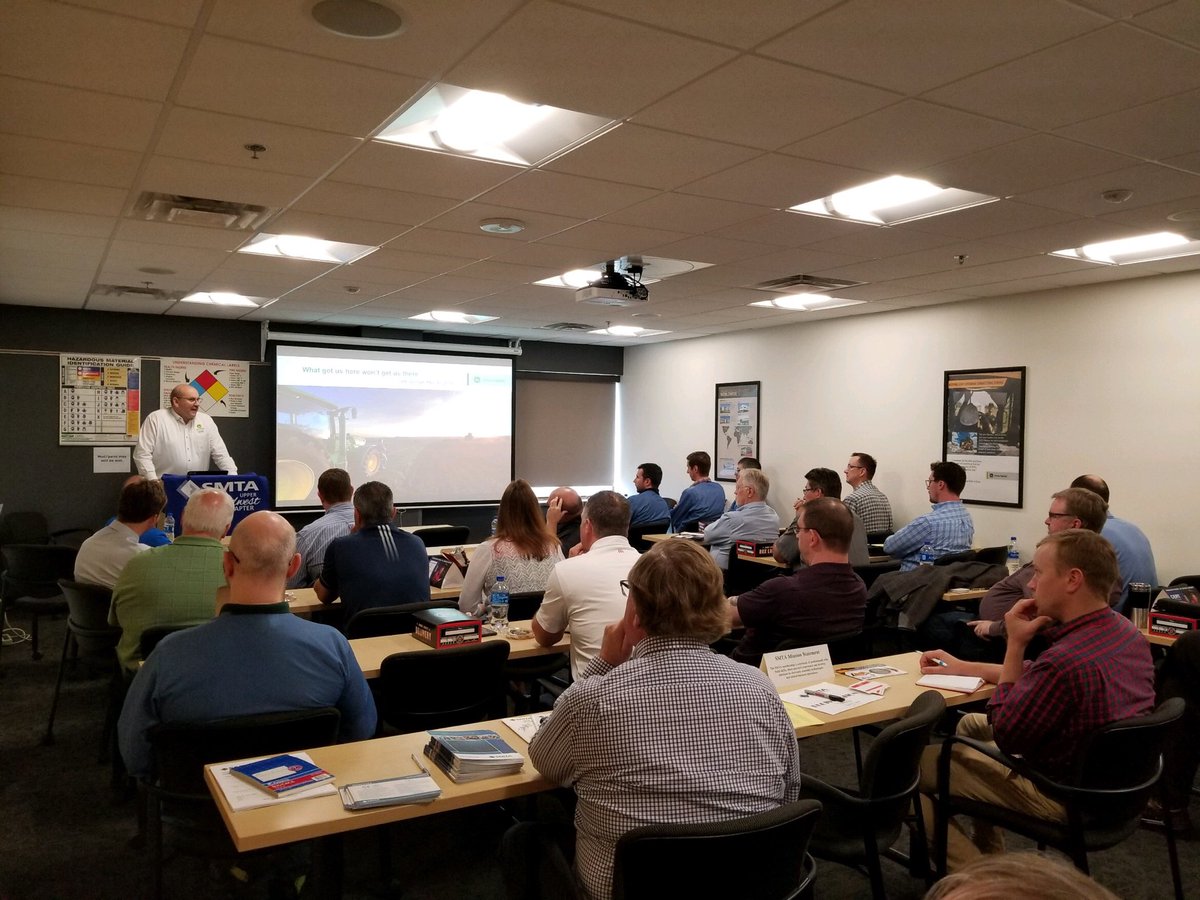 omnipcb's tweet image. Excellent, well attended chapter meeting and tour at John Deere Electronics Solutions. SMTA Upper Midwest Chapter. #SMTAorg.