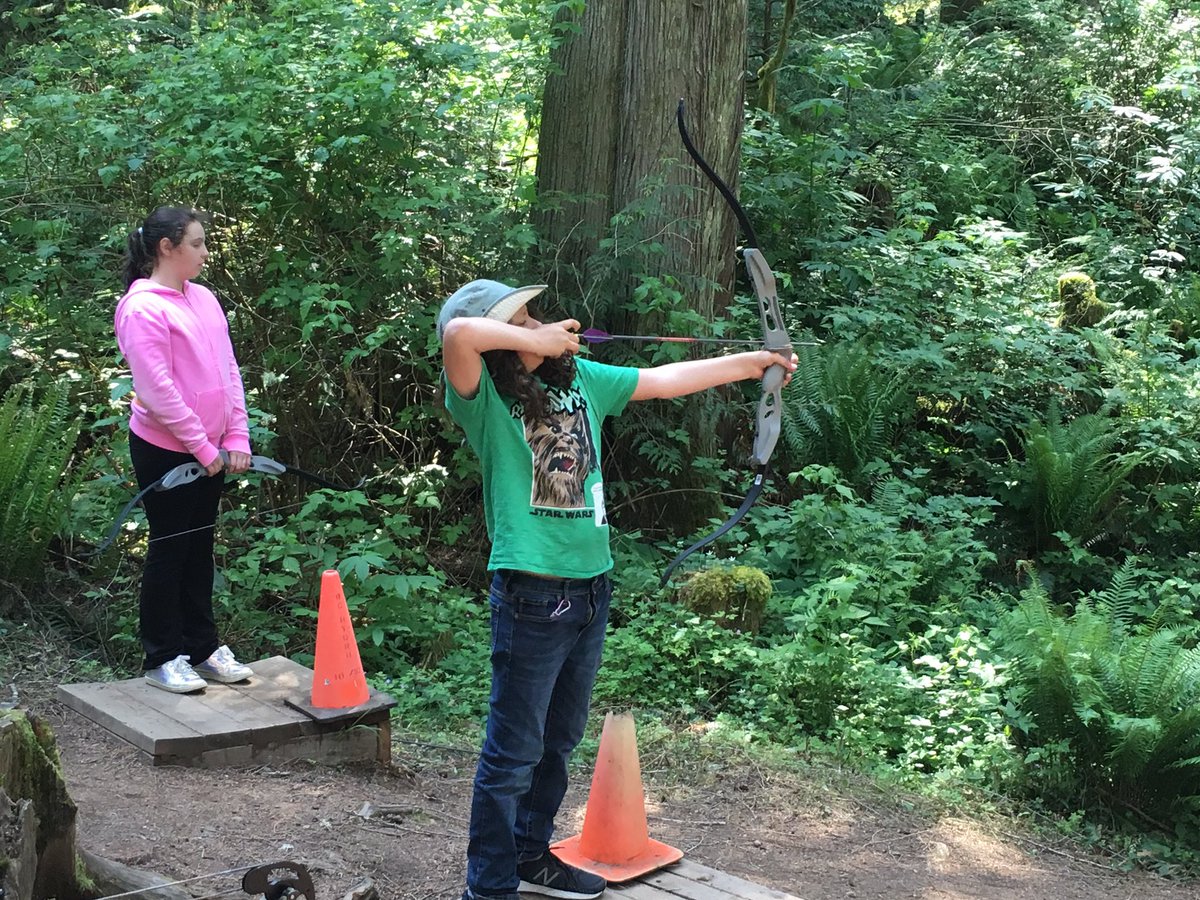CandiceLeeBurke's tweet photo. Archery @SD63DeepCove @MakuchMatthew #DCCP2019 https://t.co/3n37XLNkdl