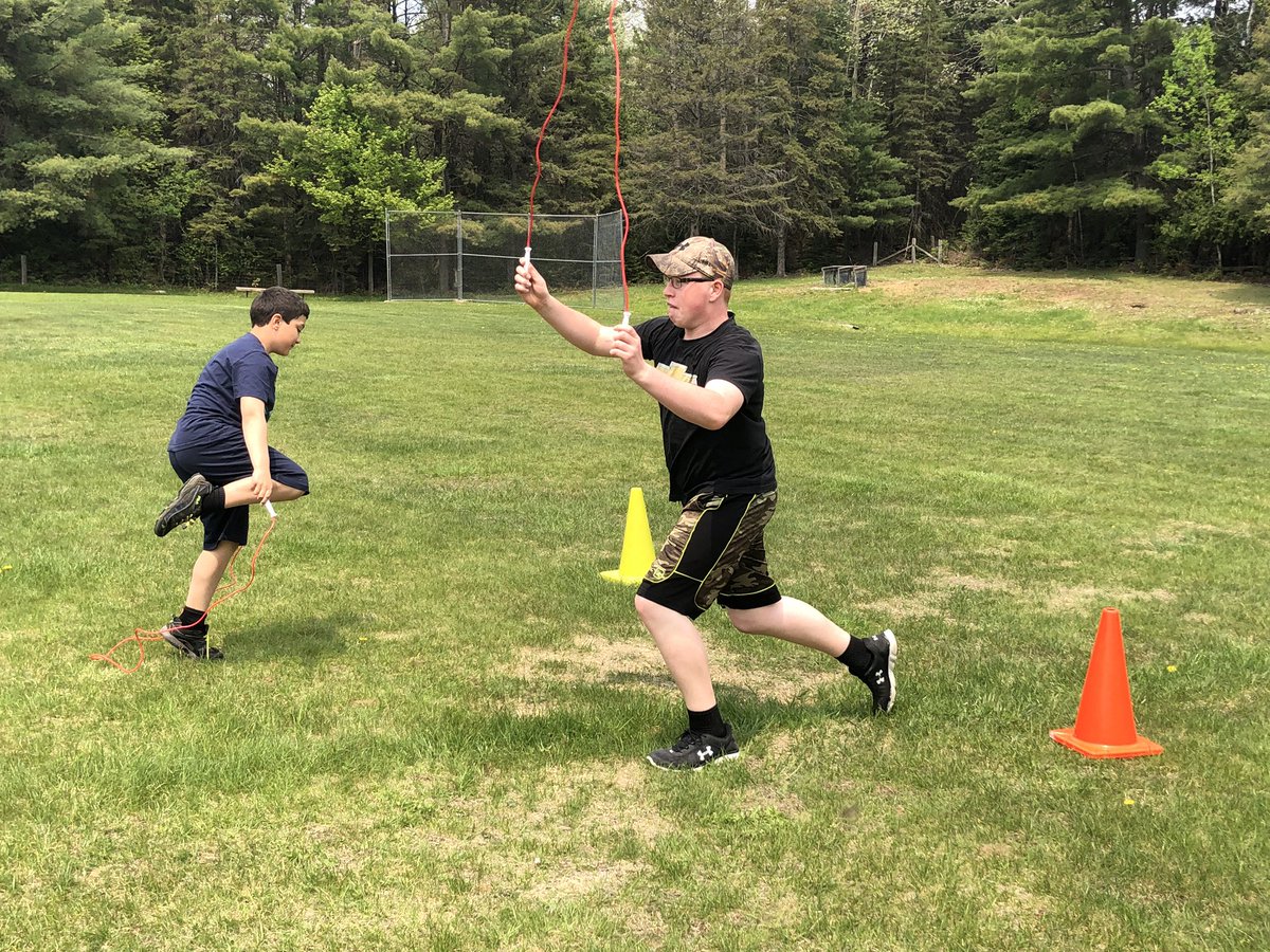 PalmerRapids_PS's tweet photo. Jump Rope for Heart!  Thanks Ms. Mantifel for organizing this event and thanks to all students for your fundraising efforts. #PRPSRocks @RCDSB https://t.co/4NZWqDgolL